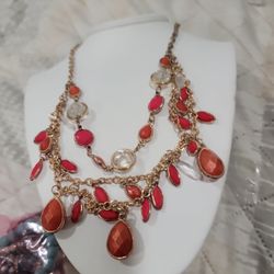 Necklece