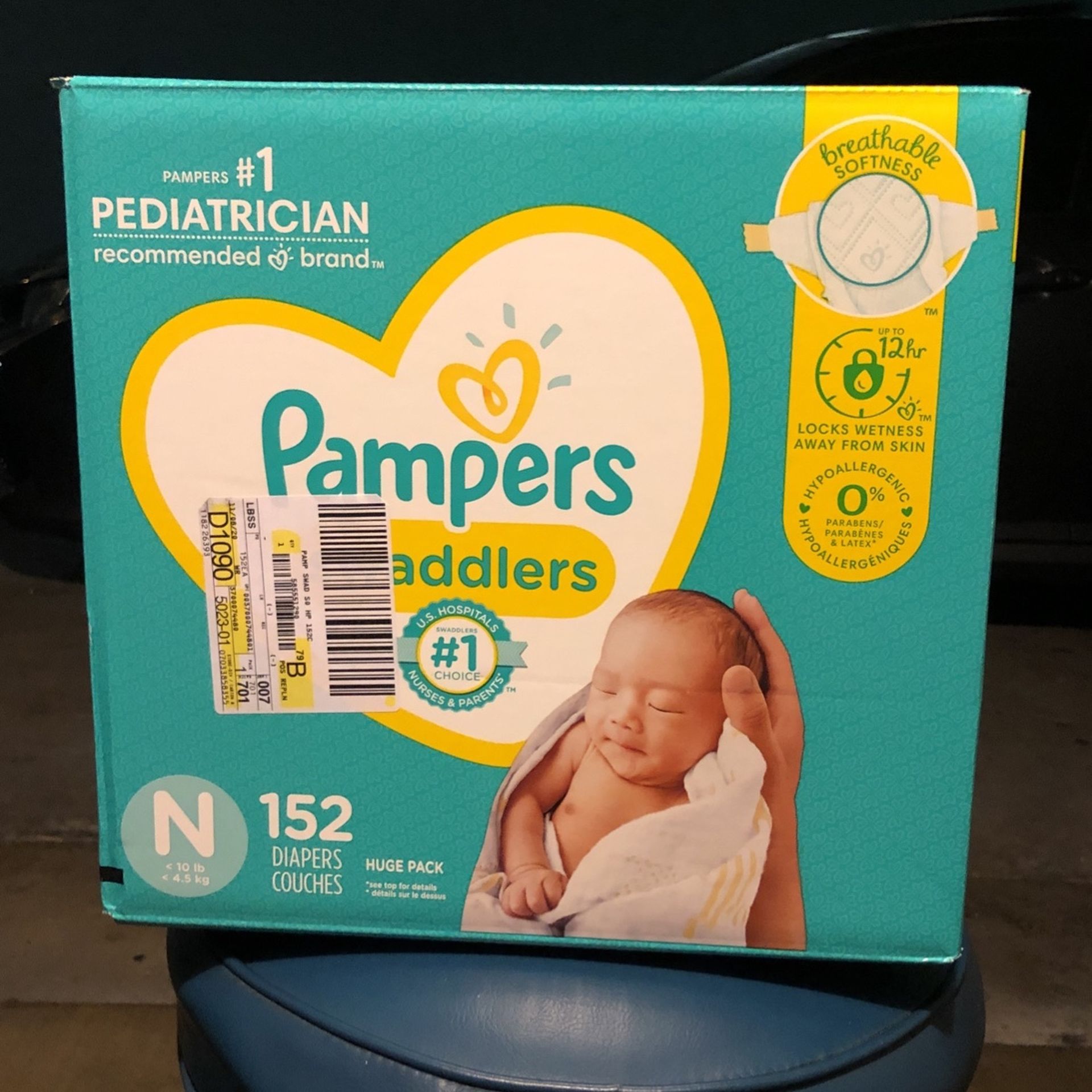 152 Count Pampers Swaddlers NEWBORN