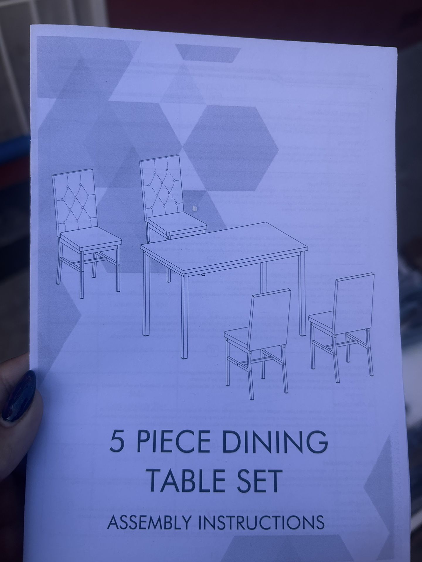 Dining Table & Chairs