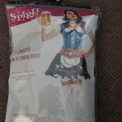 Spirit Halloween Miss Octoberfest Women's Adult Costume Size Small 2-6