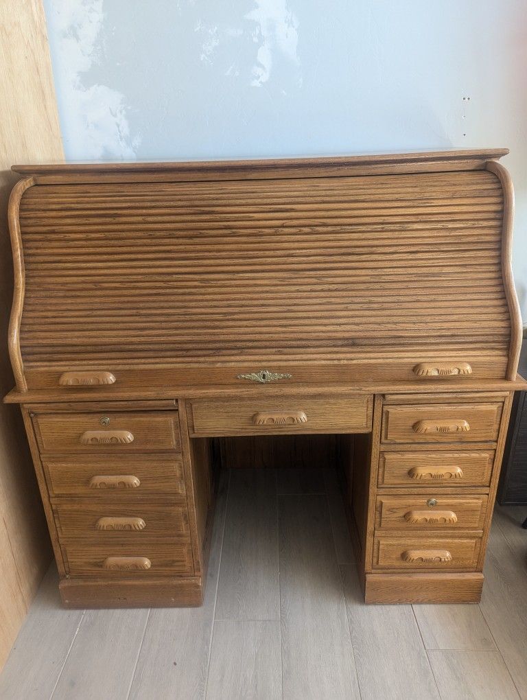 Antique Oak Roll top Desk