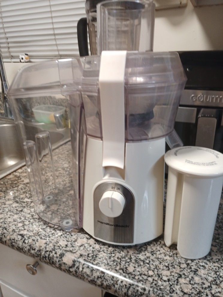 HAMILTON BEACH JUICE EXTRACTOR