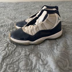 Jordan 11s 