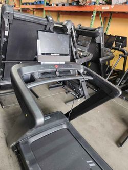 Fullerton - Lightly used Nordictrack Commercial 1750 treadmill - 900$