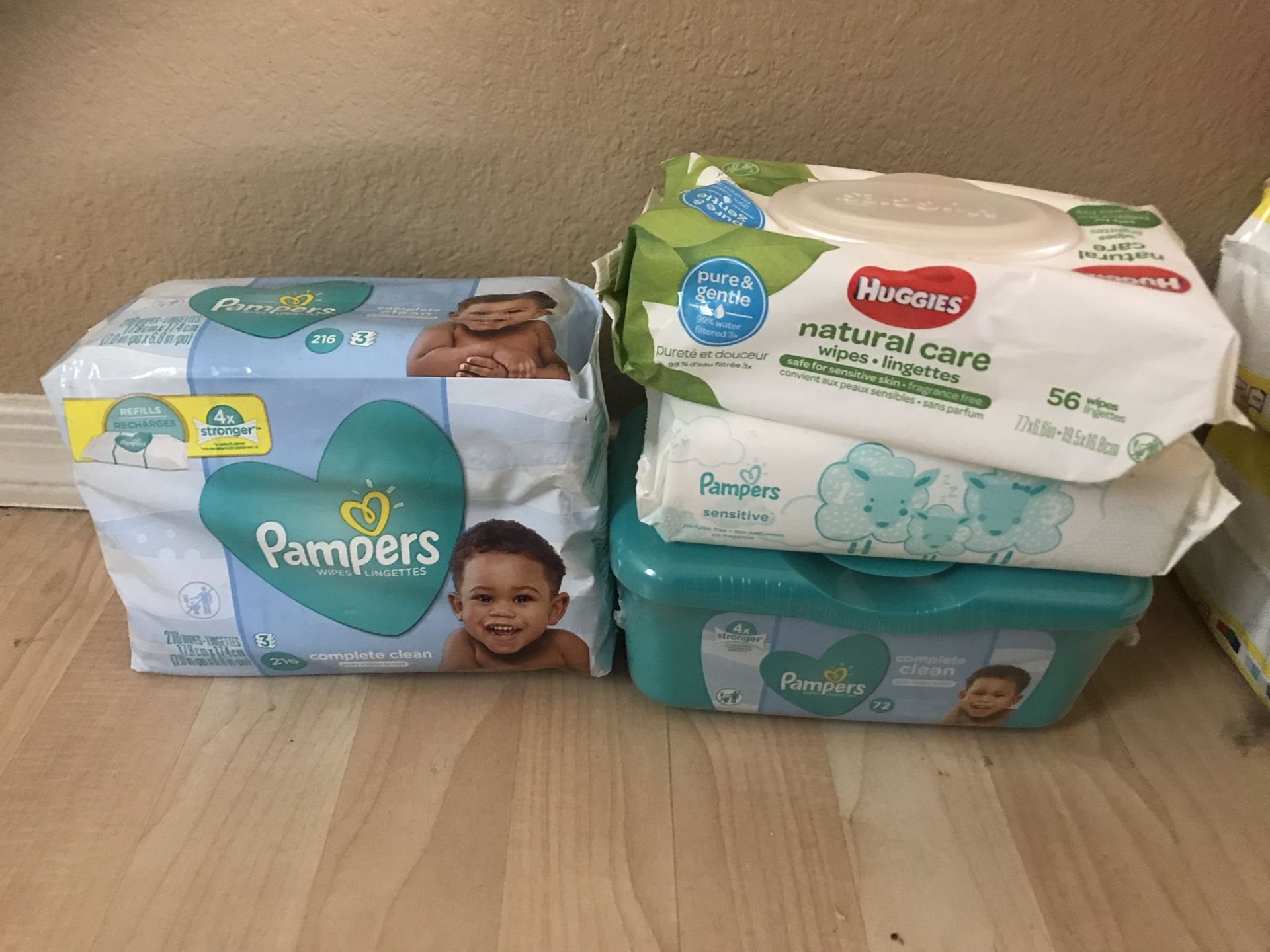 Baby wipes pampers