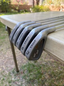 Knight Tech Plus Iron Set (3, 4, 6, 8, 9)