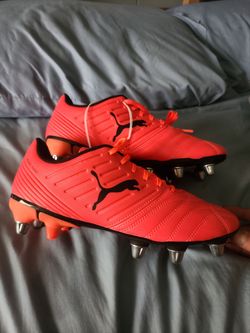 Puma Rugby/Soccer Cleats Coral Orange
