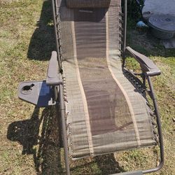 Zero Gravity Chair With Cup Holder