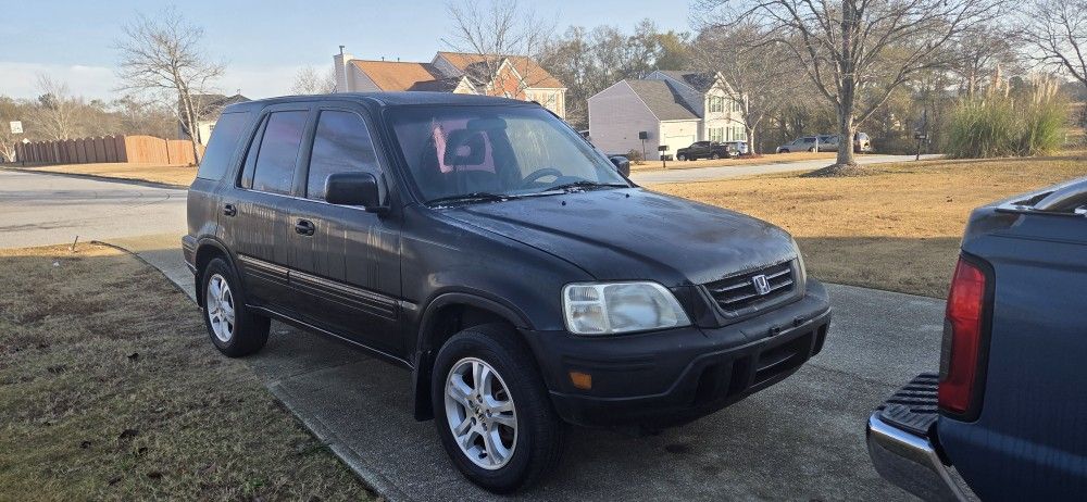 2001 Honda CR-V AWD – Clean Title
