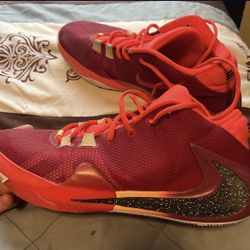 Nike Freaks