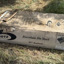 Bath Tub 60 New In The Box 