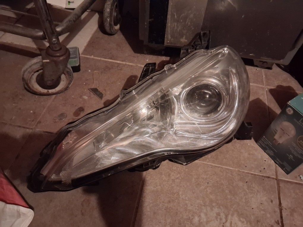 Scion Frs Subaru Brz Driver Headlight
