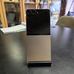 Samsung Galaxy Z Flip 7 5G Unlocked 256gb 