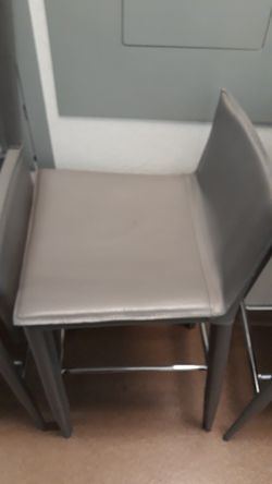 Bar chairs 12 ea
