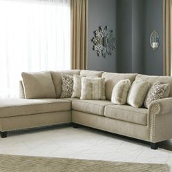 Dovemont Putty LAF Sectional

