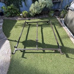 California king Metal Bed Frame
