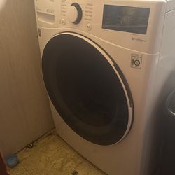LG Electric Washer/Gas Dryer
