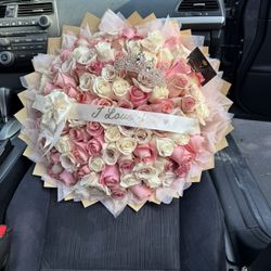 100 Roses Bouquet 