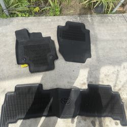 Rav 4 Floor Matt’s 