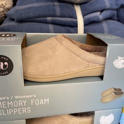 Memory Foam Slipper Gift Set