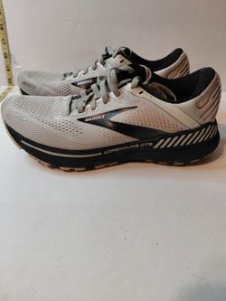Brooks  Women's Adrenaline GTS 22