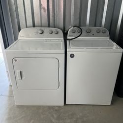 Whirlpool Washer & Dryer Set 