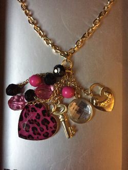 Pink Leopard Print Hearts Key Gold Charms Black Beads Chain Dangles Boxed Jewelry Necklace Gifts Girlfriends BN91
