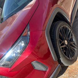 Toyota Rav 2022.   OBO Runs Great  Clean Title.