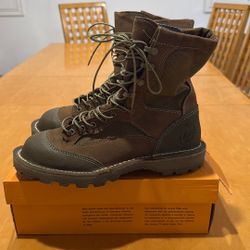 WELLCO EGA MILITARY BOOTS