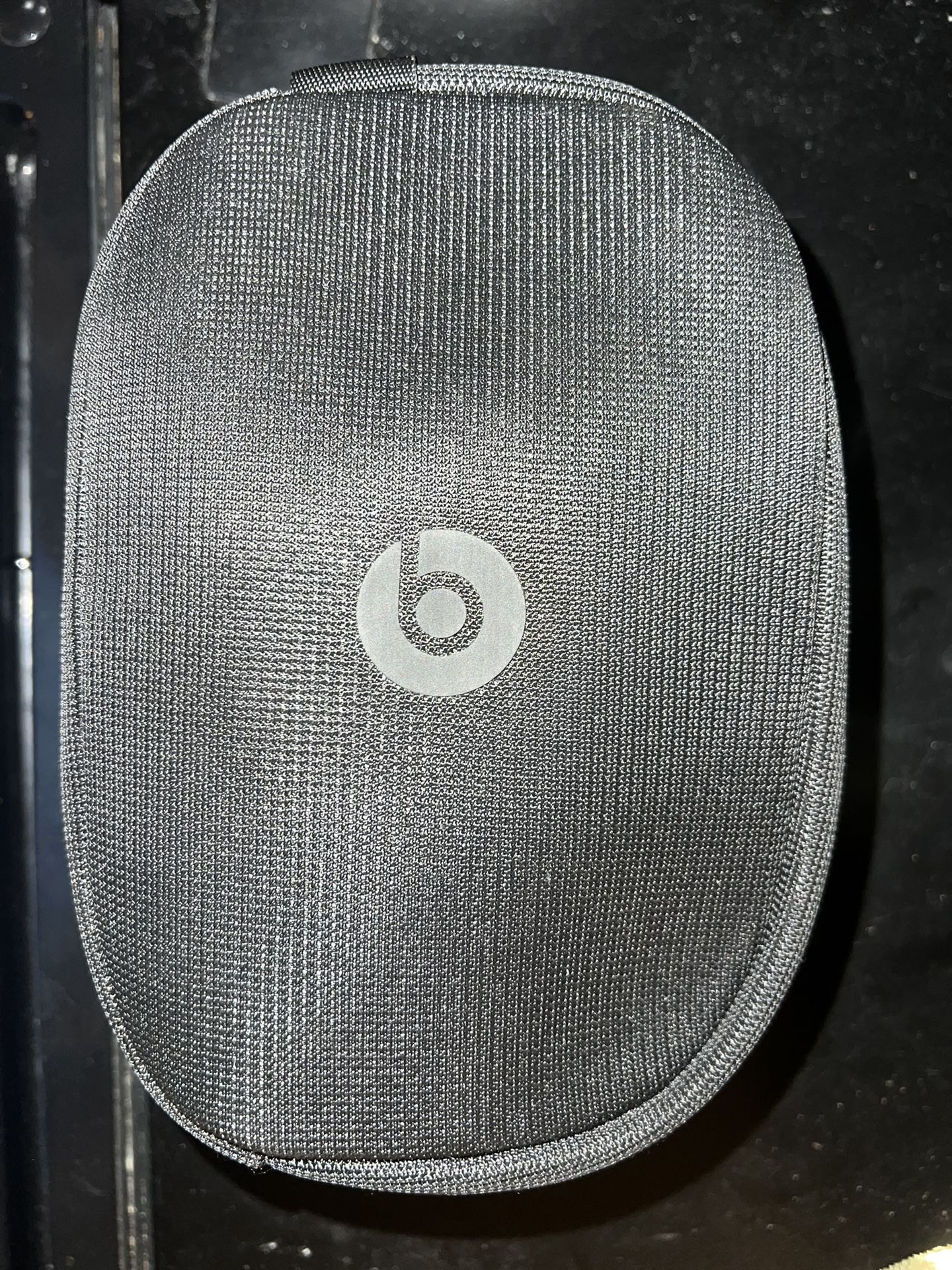 Beats Studio Pro