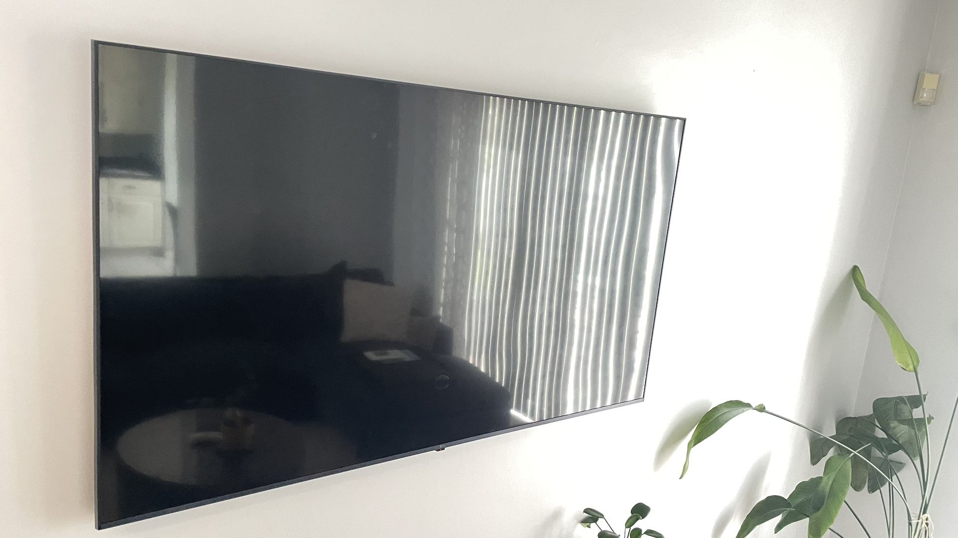 65in 4K TV LG, UHD 4K TV, 65 inch UR80 series, WebOS Smart AI ThinQ, Magic Remote