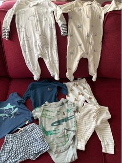 Baby gap clothing bundle size 0-3months