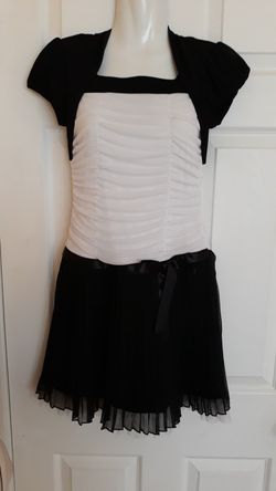 Elegant dress for Girls size 12-14,used once perfect conditions and clean