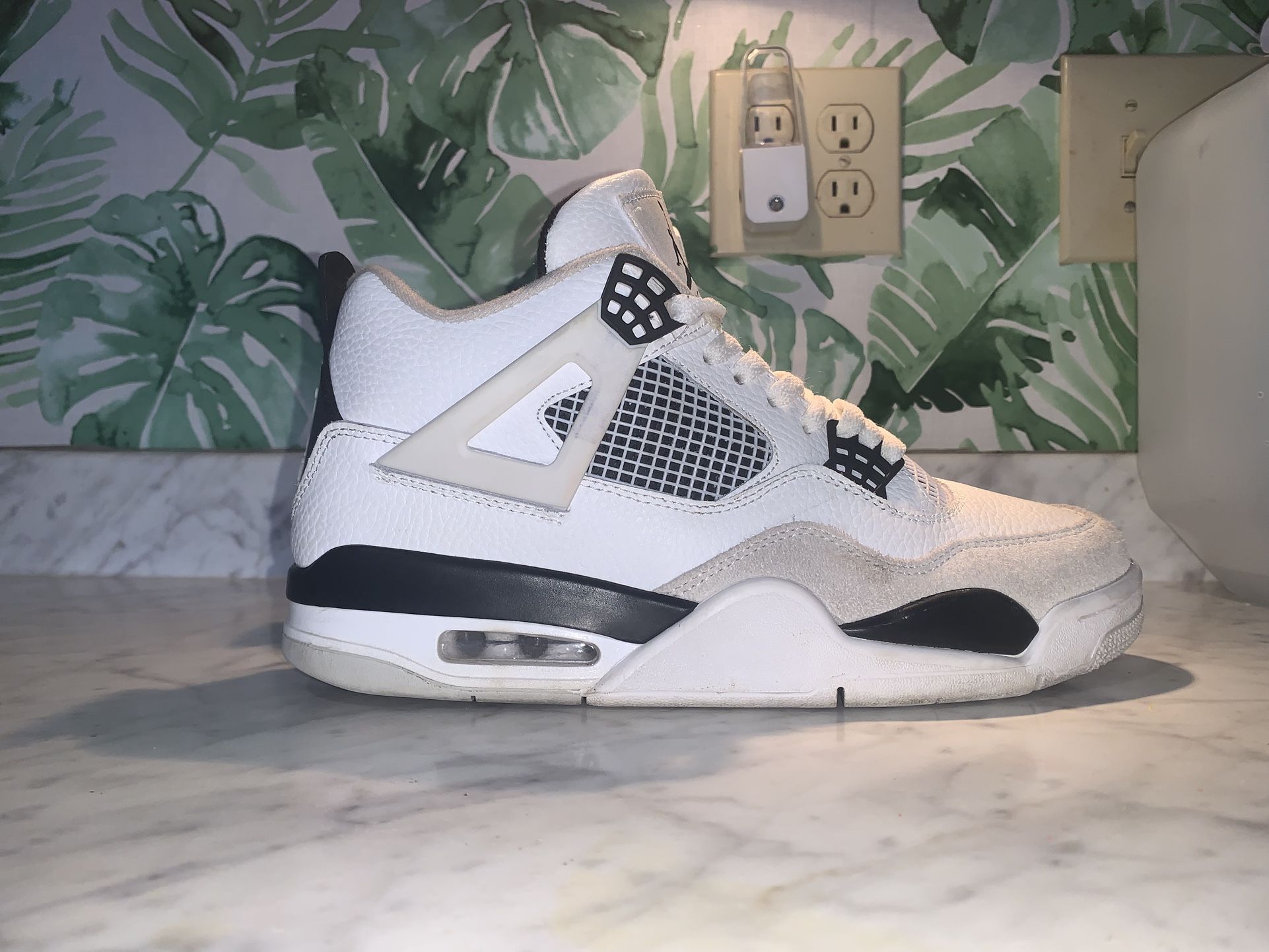 Jordan 4 Military Black