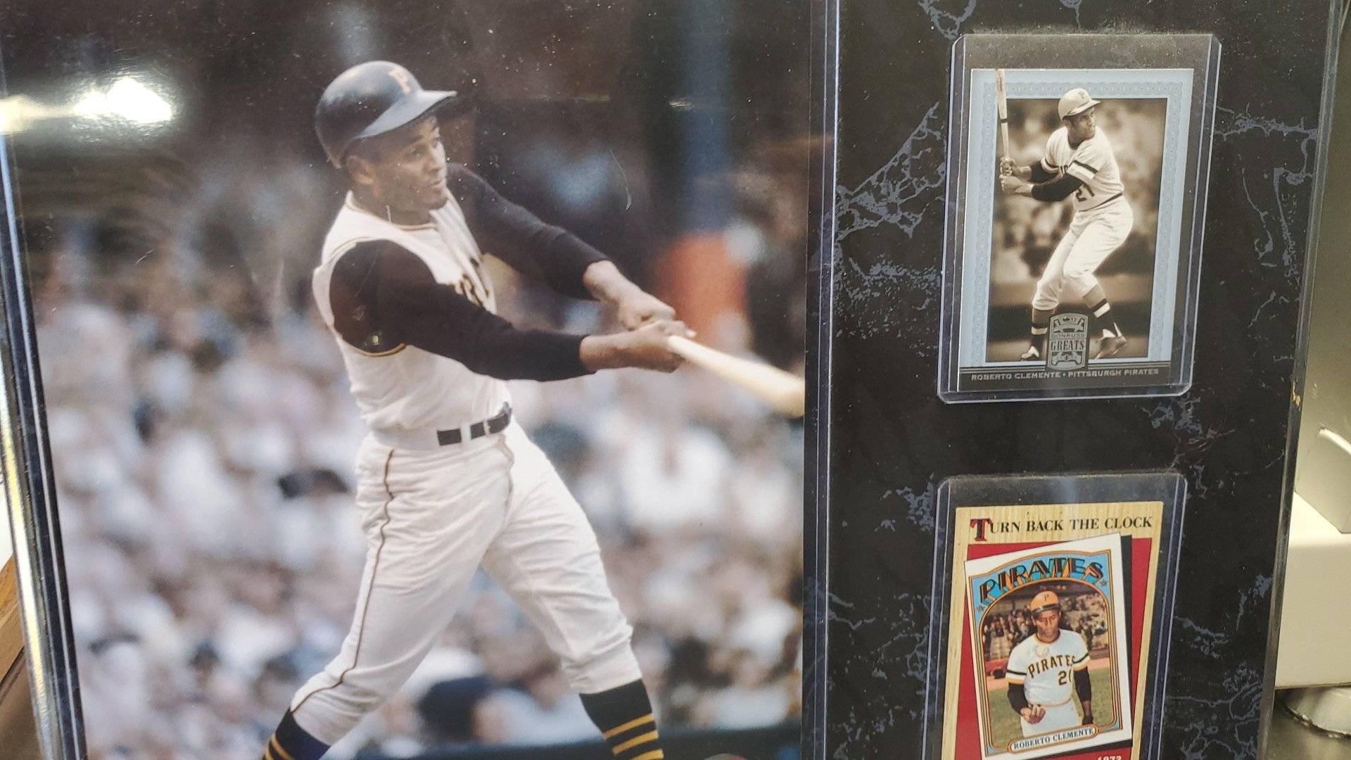 Roberto clemente 1972 pirate card.