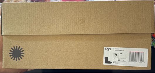 UGG Classic Short II Boots Black Size 7