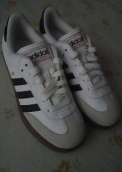 ADIDAS SAMBAS