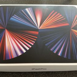 Like new Apple iPad Pro 12.9" inch M1 128GB 5th Generation Space Gray