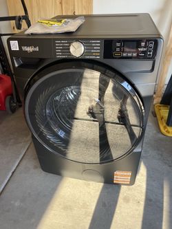 Brand new Front load whirlpool
