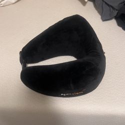 XpresSpa Travel Neck Pillow Rest