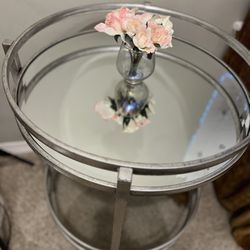 Glass Mirror Table