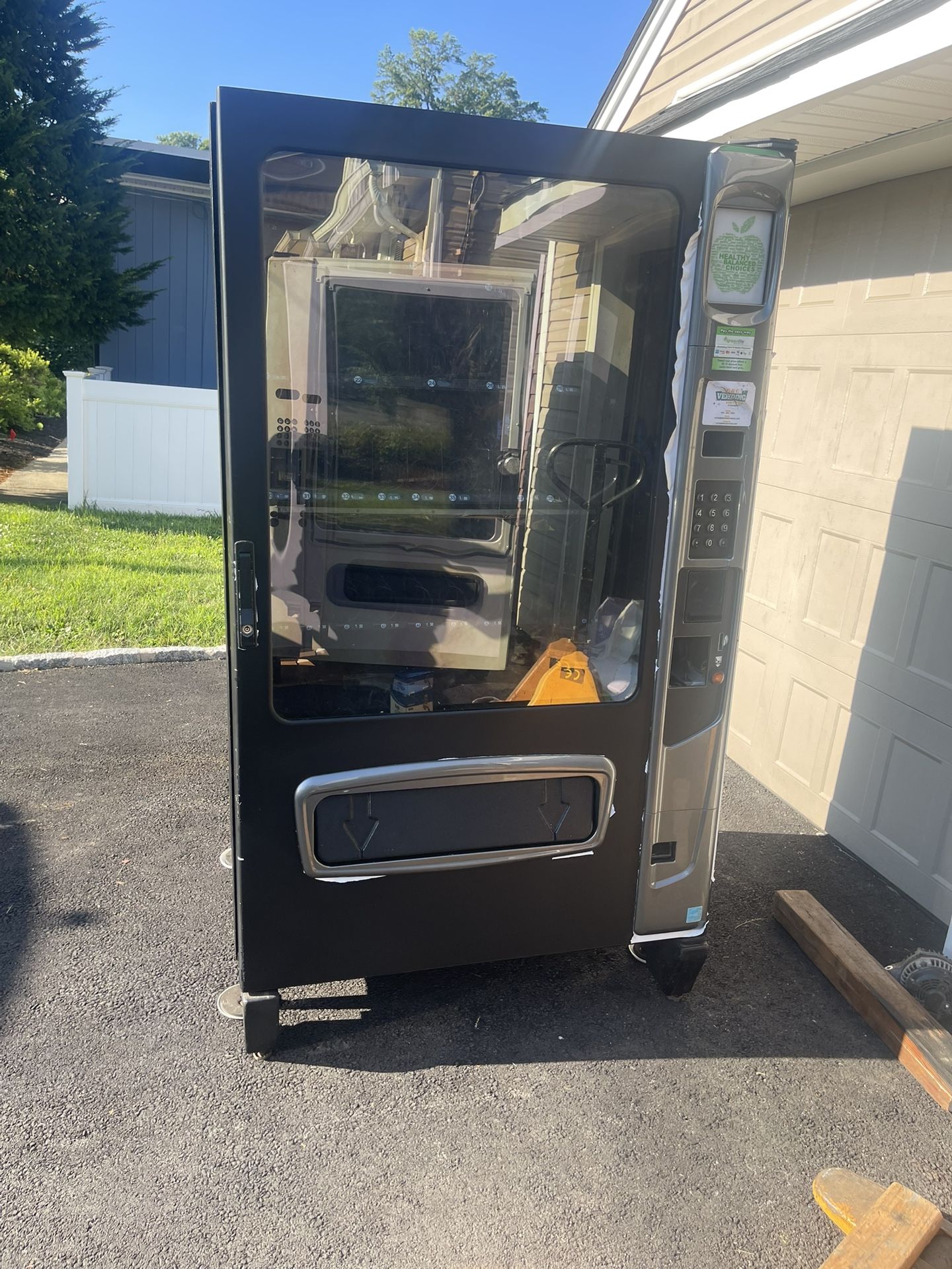 USI Combo Vending Machine