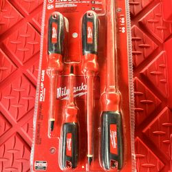 Milwaukee screwdrivers