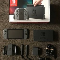 Nintenso Switch Complete With Box