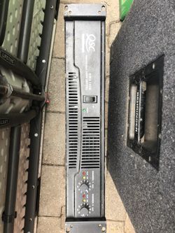 QSC AMPLICADOR AMPLIFIER 2 channel used only 10 times work good