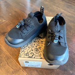 Jan & Jul Kids Waterproof Sneakers Size 10