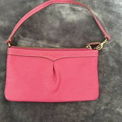 Dooney and Bourke Wristlet 