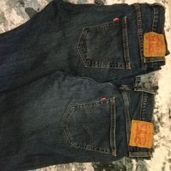 32x32 Mens Jeans  Levi's - 2 Pairs