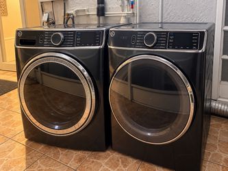 GE Washer & Dryer Set – $300 for Both!