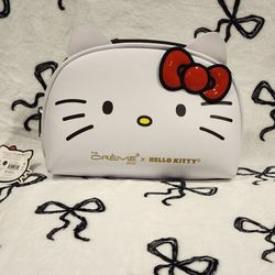 Hello Kitty makeup bag